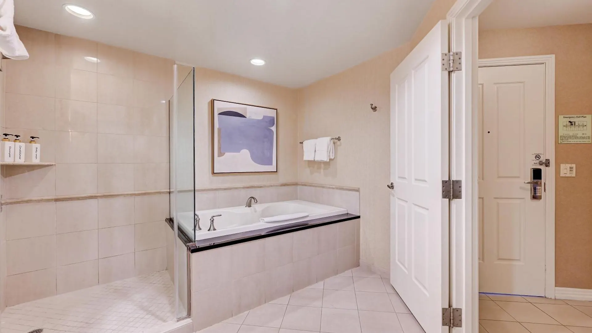 Amethyst Suite II Balcony Strip View Mgm Signature Las Vegas